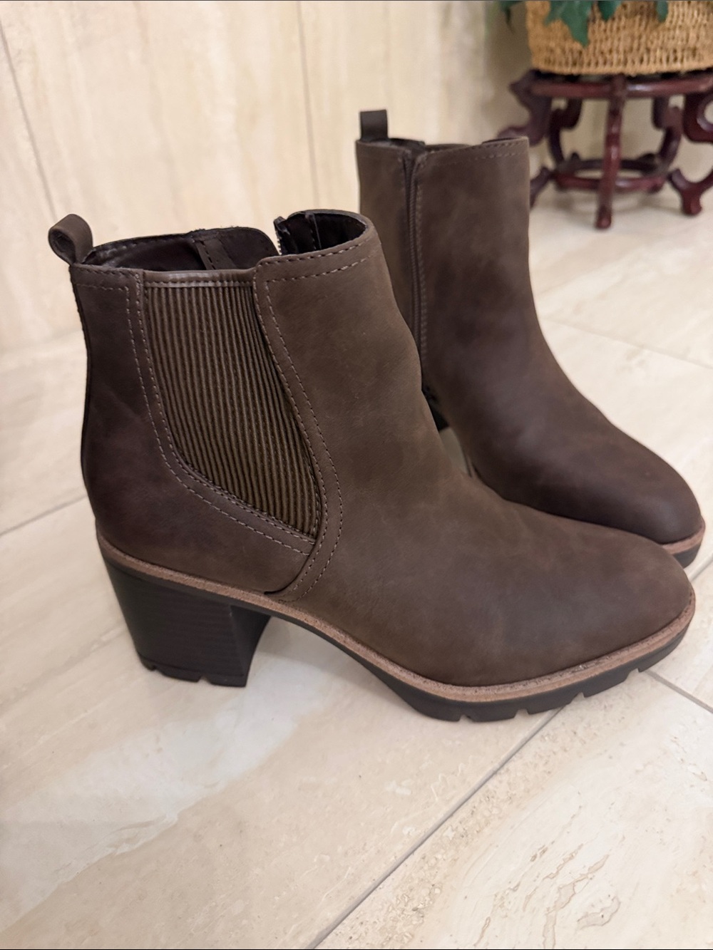Naturalizer Women’s Madalynn Gore Water Repellent Brown Suede Ankle Chelsea Boot